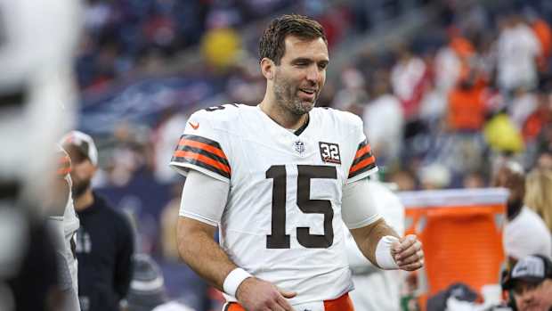 Cleveland Browns quarterback Joe Flacco